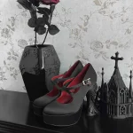 Gururu Original Gothic Style Dark Angel Wings Alien Heels Japanese Fashion Retro Heels