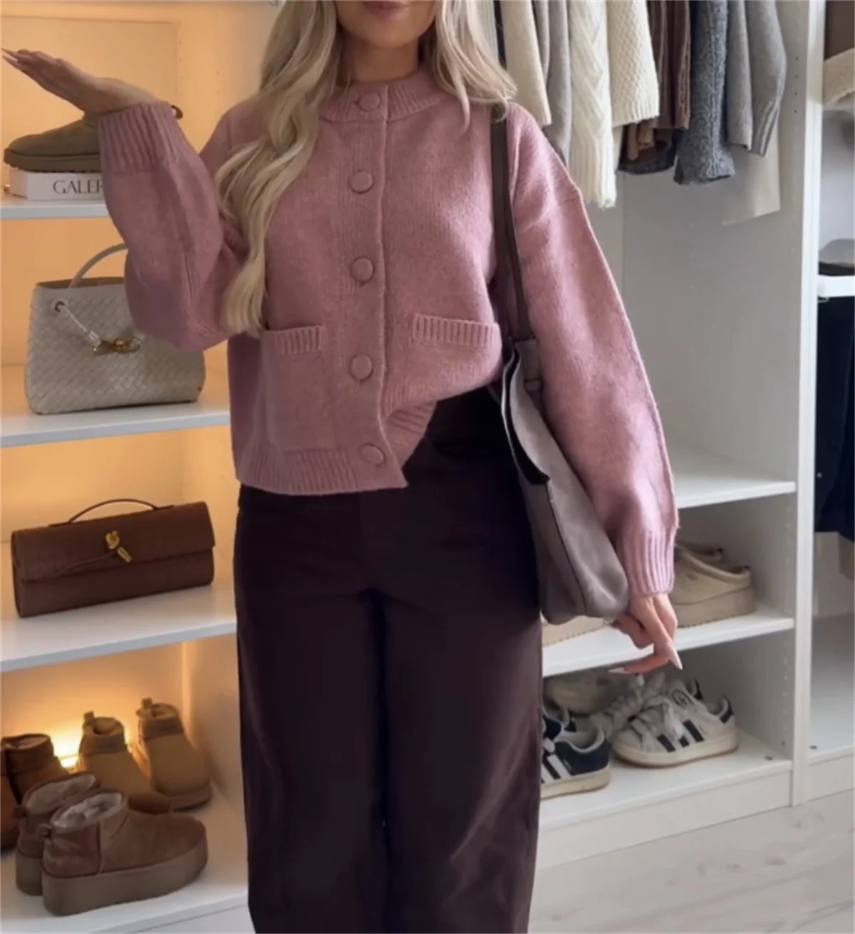 kf-S30f4ec6b32c34d1e9fc952fdf3039a8bO